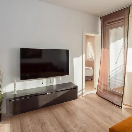 דירה 3-bedroom Sea View - Balcony, Elevator - Spinut, ספליט