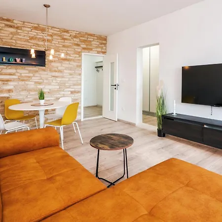 3-bedroom Sea View - Balcony, Elevator - Spinut,