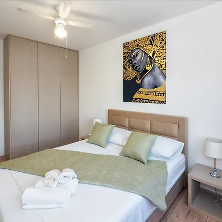 3-bedroom Sea View - Balcony, Elevator - Spinut, 公寓