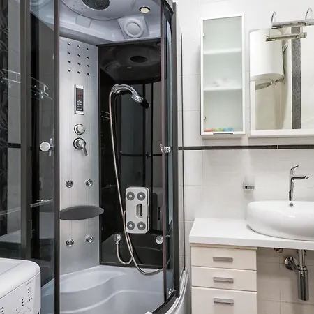 3-bedroom Sea View - Balcony, Elevator - Spinut, 公寓 斯普利特